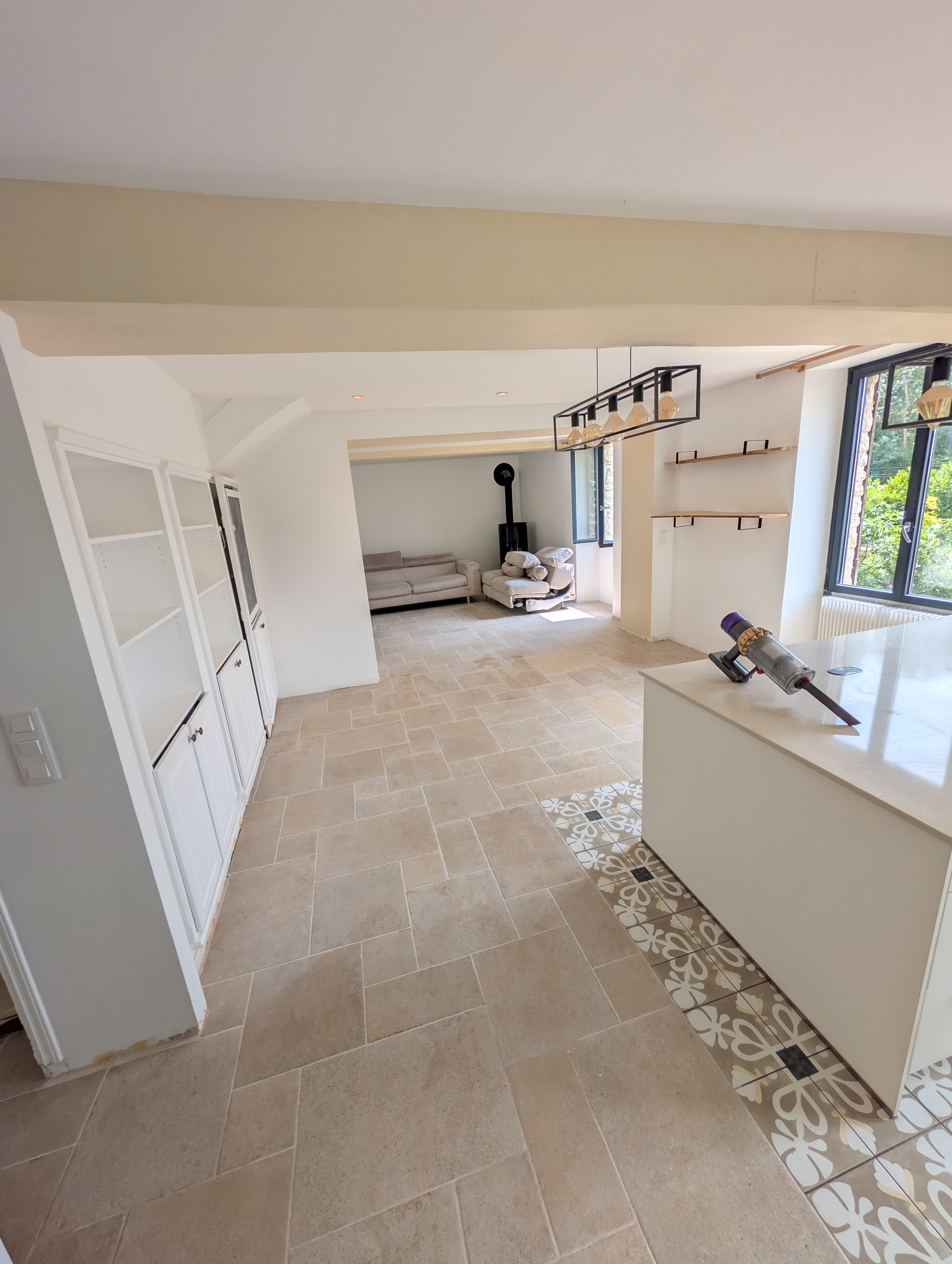 Salle de bain sous pente après rénovation